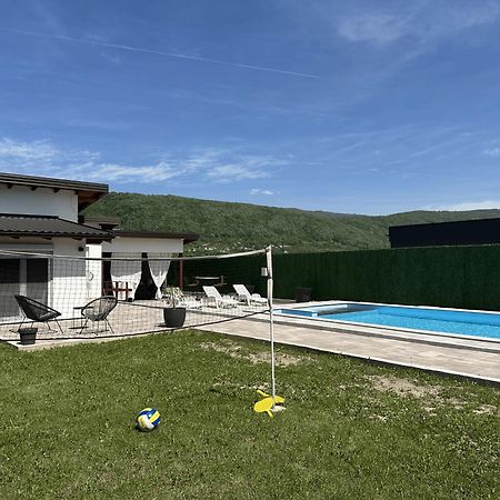 Holiday Home Emma Bihać Eksteriør bilde